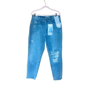 REWASH The Mom Jean Real Curve High Rise 11/30 NWT